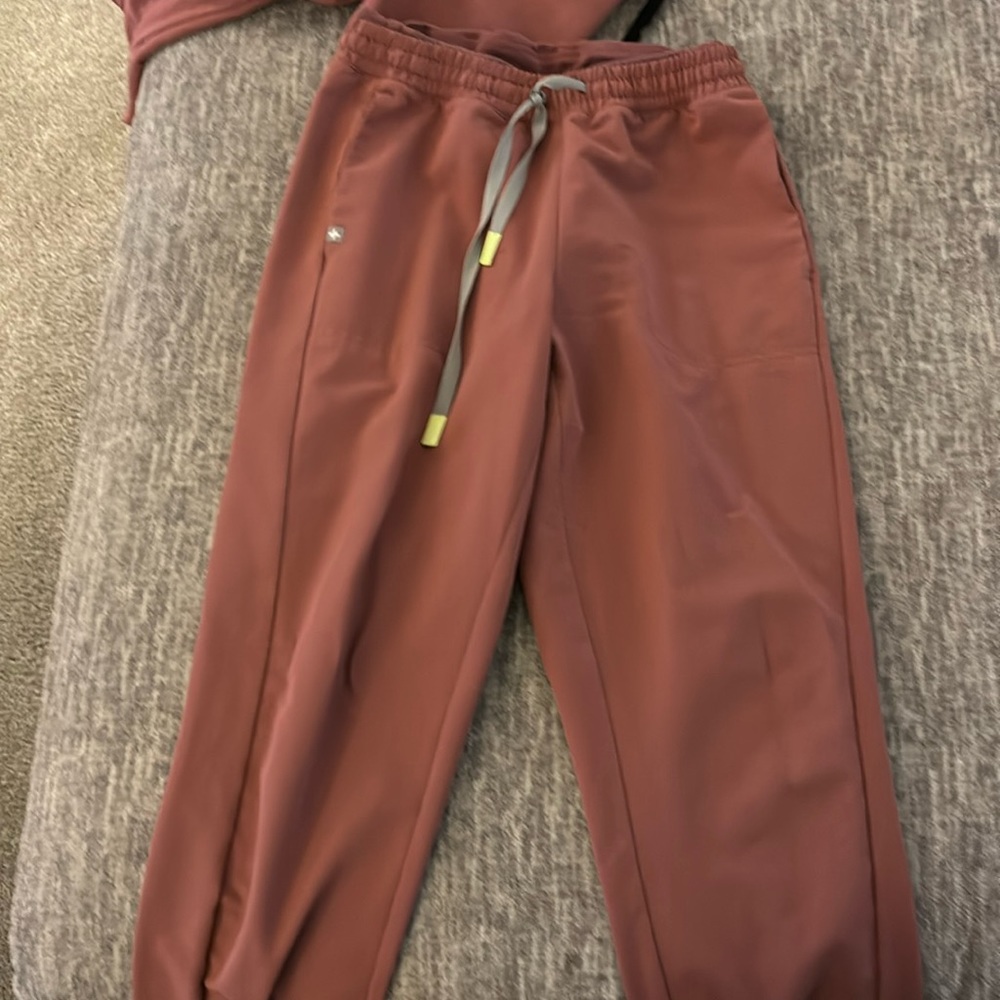 Figs jogger pants